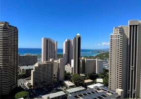 383 Kalaimoku Street,Honolulu,Hawaii,96815,2 Bedrooms Bedrooms,2 BathroomsBathrooms,Condo/Townhouse,Kalaimoku,35,17615950