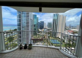 315 Poipu Drive,Honolulu,Hawaii,96825,3 Bedrooms Bedrooms,3 BathroomsBathrooms,Single family,Poipu,17856667