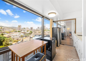 1750 Kalakaua Avenue,Honolulu,Hawaii,96826,1 BathroomBathrooms,Condo/Townhouse,Kalakaua,6,18150599