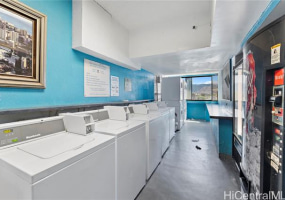 1750 Kalakaua Avenue,Honolulu,Hawaii,96826,1 BathroomBathrooms,Condo/Townhouse,Kalakaua,6,18150599