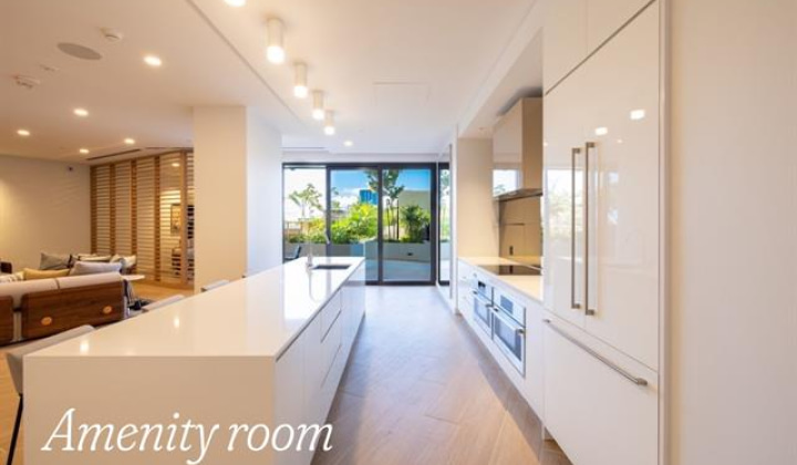 987 Queen Street,Honolulu,Hawaii,96814,2 Bedrooms Bedrooms,2 BathroomsBathrooms,Condo/Townhouse,Queen,19,18155568