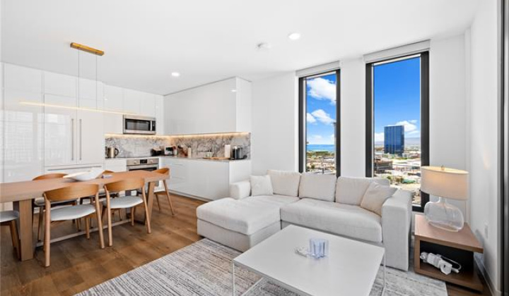 987 Queen Street,Honolulu,Hawaii,96814,2 Bedrooms Bedrooms,2 BathroomsBathrooms,Condo/Townhouse,Queen,19,18155568