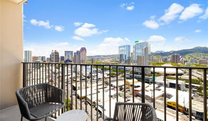 987 Queen Street,Honolulu,Hawaii,96814,2 Bedrooms Bedrooms,2 BathroomsBathrooms,Condo/Townhouse,Queen,19,18155568