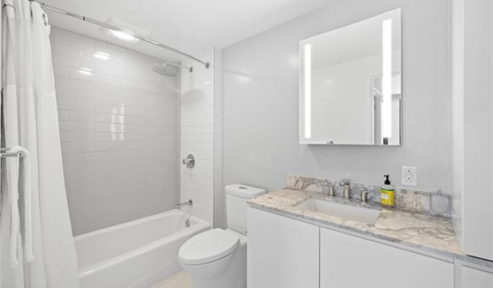 987 Queen Street,Honolulu,Hawaii,96814,2 Bedrooms Bedrooms,2 BathroomsBathrooms,Condo/Townhouse,Queen,19,18155568