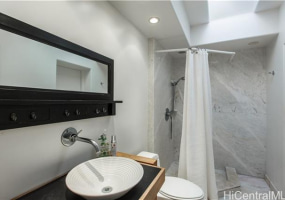 202 Wailupe Circle,Honolulu,Hawaii,96821,3 Bedrooms Bedrooms,3 BathroomsBathrooms,Single family,Wailupe,12444646