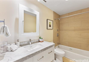 4914 Waa Street,Honolulu,Hawaii,96821,5 Bedrooms Bedrooms,4 BathroomsBathrooms,Single family,Waa,18525065