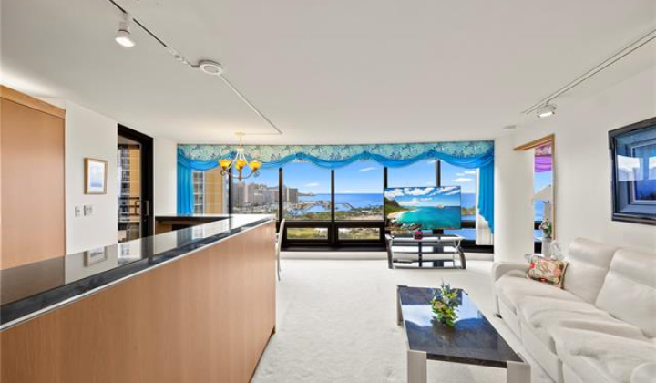 1330 Ala Moana Boulevard,Honolulu,Hawaii,96814,2 ベッドルーム ベッドルーム,2 バスルームバスルーム,コンド / タウンハウス,Ala Moana,22,19491650
