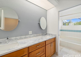 45-081 Lilipuna Road,Kaneohe,Hawaii,96744,3 Bedrooms Bedrooms,2 BathroomsBathrooms,Single family,Lilipuna,18982353