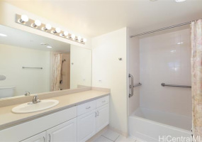 1314 Kalakaua Avenue,Honolulu,Hawaii,96826,2 Bedrooms Bedrooms,2 BathroomsBathrooms,Condo/Townhouse,Kalakaua,11,16936141