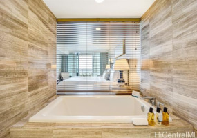383 Kalaimoku Street,Honolulu,Hawaii,96815,1 BathroomBathrooms,Condo/Townhouse,Kalaimoku,20,16957062