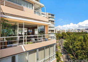 2979 Kalakaua Avenue,Honolulu,Hawaii,96815,2 Bedrooms Bedrooms,2 BathroomsBathrooms,Condo/Townhouse,Kalakaua,9,17218550