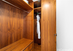 2139 Kuhio Avenue,Honolulu,Hawaii,96815,2 Bedrooms Bedrooms,2 BathroomsBathrooms,Condo/Townhouse,Kuhio,35,17280022