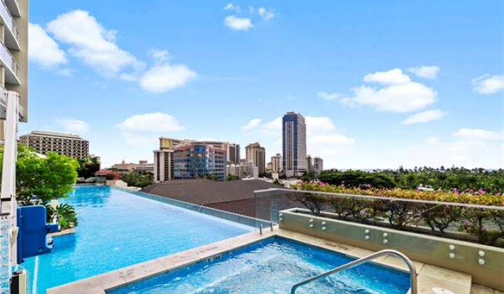 2139 Kuhio Avenue,Honolulu,Hawaii,96815,2 Bedrooms Bedrooms,2 BathroomsBathrooms,Condo/Townhouse,Kuhio,35,17280022