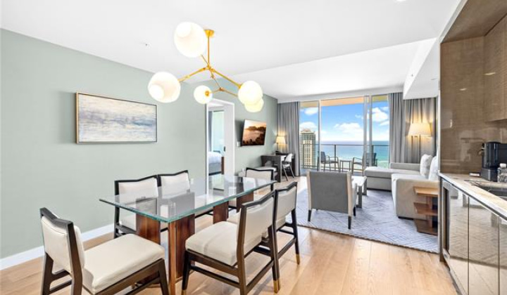 2139 Kuhio Avenue,Honolulu,Hawaii,96815,2 Bedrooms Bedrooms,2 BathroomsBathrooms,Condo/Townhouse,Kuhio,35,17280022