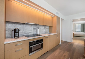 383 Kalaimoku Street,Honolulu,Hawaii,96815,2 Bedrooms Bedrooms,2 BathroomsBathrooms,Condo/Townhouse,Kalaimoku,12,17294716