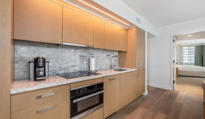 383 Kalaimoku Street,Honolulu,Hawaii,96815,2 Bedrooms Bedrooms,2 BathroomsBathrooms,Condo/Townhouse,Kalaimoku,12,17294716