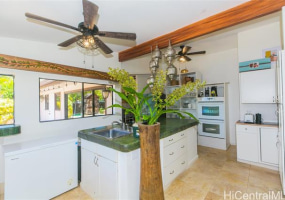 444 Halemaumau Street,Honolulu,Hawaii,96821,3 Bedrooms Bedrooms,3 BathroomsBathrooms,Single family,Halemaumau,17381170