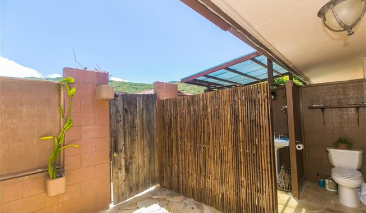 444 Halemaumau Street,Honolulu,Hawaii,96821,3 Bedrooms Bedrooms,3 BathroomsBathrooms,Single family,Halemaumau,17381170