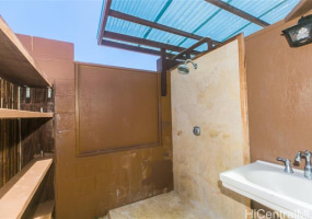 444 Halemaumau Street,Honolulu,Hawaii,96821,3 Bedrooms Bedrooms,3 BathroomsBathrooms,Single family,Halemaumau,17381170