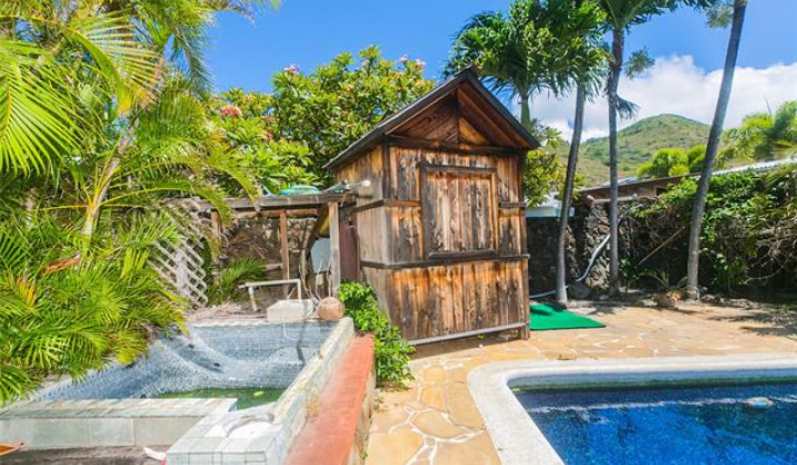 444 Halemaumau Street,Honolulu,Hawaii,96821,3 Bedrooms Bedrooms,3 BathroomsBathrooms,Single family,Halemaumau,17381170