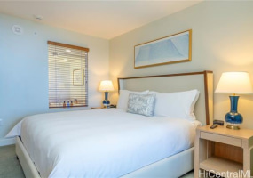 383 Kalaimoku Street,Honolulu,Hawaii,96815,1 Bedroom Bedrooms,1 BathroomBathrooms,Condo/Townhouse,Kalaimoku,14,17706180