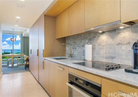 383 Kalaimoku Street,Honolulu,Hawaii,96815,1 Bedroom Bedrooms,1 BathroomBathrooms,Condo/Townhouse,Kalaimoku,14,17706180