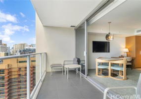 383 Kalaimoku Street,Honolulu,Hawaii,96815,1 Bedroom Bedrooms,1 BathroomBathrooms,Condo/Townhouse,Kalaimoku,14,17706180