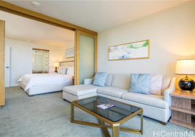 383 Kalaimoku Street,Honolulu,Hawaii,96815,1 Bedroom Bedrooms,1 BathroomBathrooms,Condo/Townhouse,Kalaimoku,14,17706180