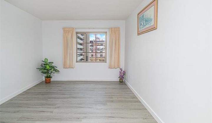 421 Olohana Street,Honolulu,Hawaii,96815,2 Bedrooms Bedrooms,2 BathroomsBathrooms,Condo/Townhouse,Olohana,6,17448967