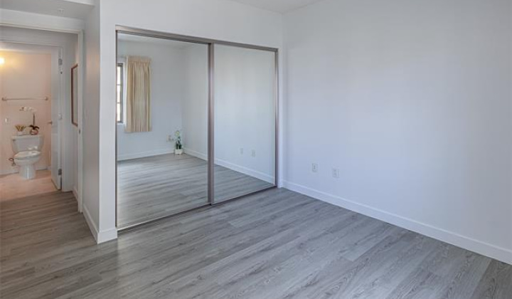 421 Olohana Street,Honolulu,Hawaii,96815,2 Bedrooms Bedrooms,2 BathroomsBathrooms,Condo/Townhouse,Olohana,6,17448967