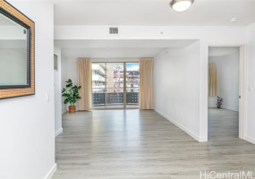 421 Olohana Street,Honolulu,Hawaii,96815,2 Bedrooms Bedrooms,2 BathroomsBathrooms,Condo/Townhouse,Olohana,6,17448967