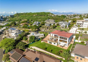 2045 Mott Smith Drive,Honolulu,Hawaii,96822,8 ベッドルーム ベッドルーム,5 バスルームバスルーム,一戸建て,Mott Smith,17508024