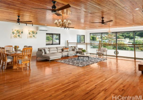 2045 Mott Smith Drive,Honolulu,Hawaii,96822,8 ベッドルーム ベッドルーム,5 バスルームバスルーム,一戸建て,Mott Smith,17508024