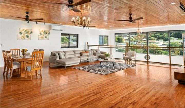 2045 Mott Smith Drive,Honolulu,Hawaii,96822,8 ベッドルーム ベッドルーム,5 バスルームバスルーム,一戸建て,Mott Smith,17508024