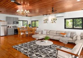 2045 Mott Smith Drive,Honolulu,Hawaii,96822,8 ベッドルーム ベッドルーム,5 バスルームバスルーム,一戸建て,Mott Smith,17508024