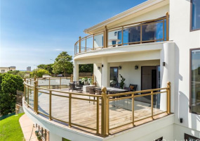 2045 Mott Smith Drive,Honolulu,Hawaii,96822,8 ベッドルーム ベッドルーム,5 バスルームバスルーム,一戸建て,Mott Smith,17508024