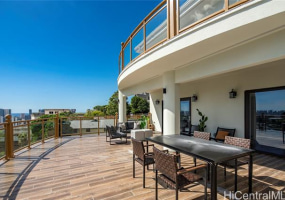 2045 Mott Smith Drive,Honolulu,Hawaii,96822,8 ベッドルーム ベッドルーム,5 バスルームバスルーム,一戸建て,Mott Smith,17508024