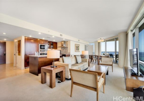 223 Saratoga Road,Honolulu,Hawaii,96815,2 Bedrooms Bedrooms,2 BathroomsBathrooms,Condo/Townhouse,Saratoga,20,17585611