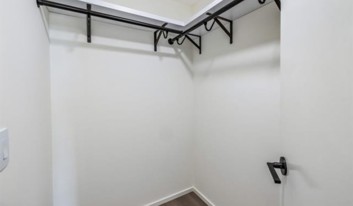1000 Auahi Street,Honolulu,Hawaii,96814,2 Bedrooms Bedrooms,2 BathroomsBathrooms,Condo/Townhouse,Auahi,35,17598383
