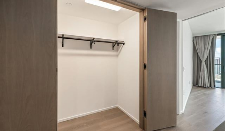 1000 Auahi Street,Honolulu,Hawaii,96814,2 Bedrooms Bedrooms,2 BathroomsBathrooms,Condo/Townhouse,Auahi,35,17598383