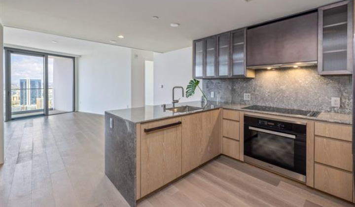 1000 Auahi Street,Honolulu,Hawaii,96814,2 Bedrooms Bedrooms,2 BathroomsBathrooms,Condo/Townhouse,Auahi,35,17598383