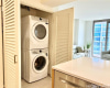1388 Kapiolani Boulevard,Honolulu,Hawaii,96814,2 Bedrooms Bedrooms,2 BathroomsBathrooms,Condo/Townhouse,Kapiolani,15,17640756