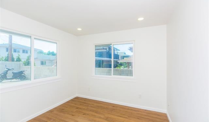833 10th Avenue,Honolulu,Hawaii,96816,8 Bedrooms Bedrooms,4 BathroomsBathrooms,Single family,10th,17939703