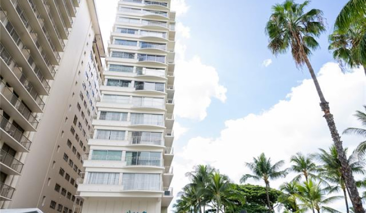 2161 Kalia Road,Honolulu,Hawaii,96815,1 BathroomBathrooms,Condo/Townhouse,Kalia,4,17663838
