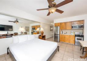 2161 Kalia Road,Honolulu,Hawaii,96815,1 BathroomBathrooms,Condo/Townhouse,Kalia,4,17663838