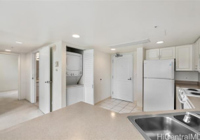 1441 Piikoi Street,Honolulu,Hawaii,96822,1 BathroomBathrooms,Condo/Townhouse,Piikoi,2,17244549