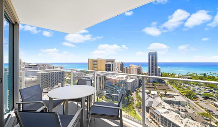 383 Kalaimoku Street,Honolulu,Hawaii,96815,3 Bedrooms Bedrooms,3 BathroomsBathrooms,Condo/Townhouse,Kalaimoku,27,18623239