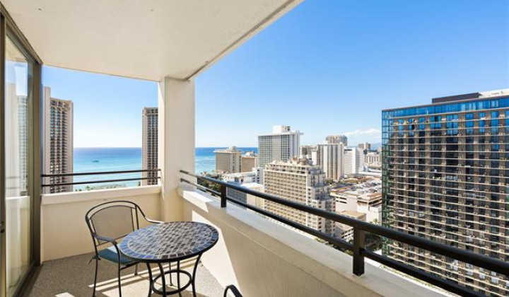 2410 Cleghorn Street,Honolulu,Hawaii,96815,1 Bedroom Bedrooms,1 BathroomBathrooms,Condo/Townhouse,Cleghorn,29,17698334
