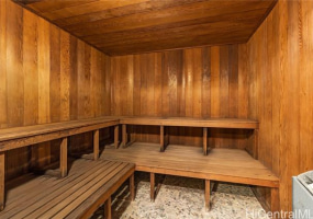2410 Cleghorn Street,Honolulu,Hawaii,96815,1 Bedroom Bedrooms,1 BathroomBathrooms,Condo/Townhouse,Cleghorn,29,17698334