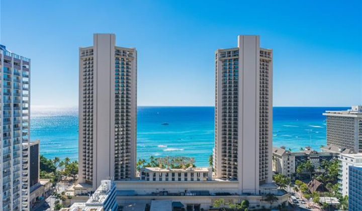 2410 Cleghorn Street,Honolulu,Hawaii,96815,1 Bedroom Bedrooms,1 BathroomBathrooms,Condo/Townhouse,Cleghorn,29,17698334